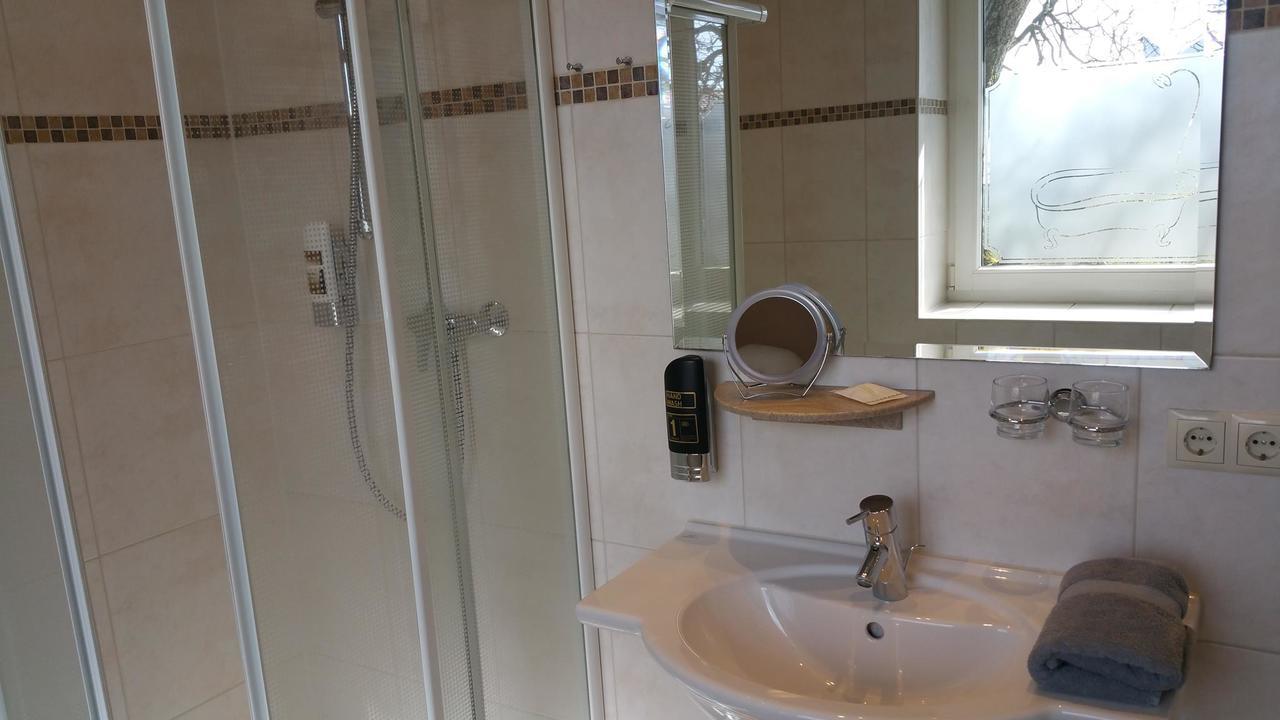 Hotel Knipper Lastrup ภายนอก รูปภาพ